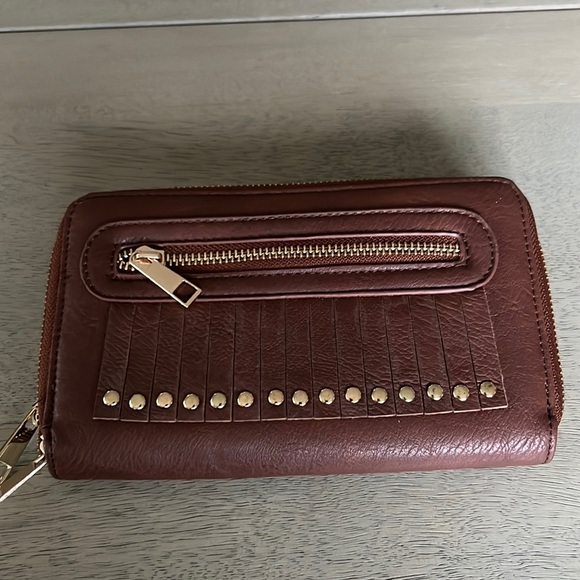 Crown Vintage Two Zipper Zip Around Wallet - Picture 1 of 7